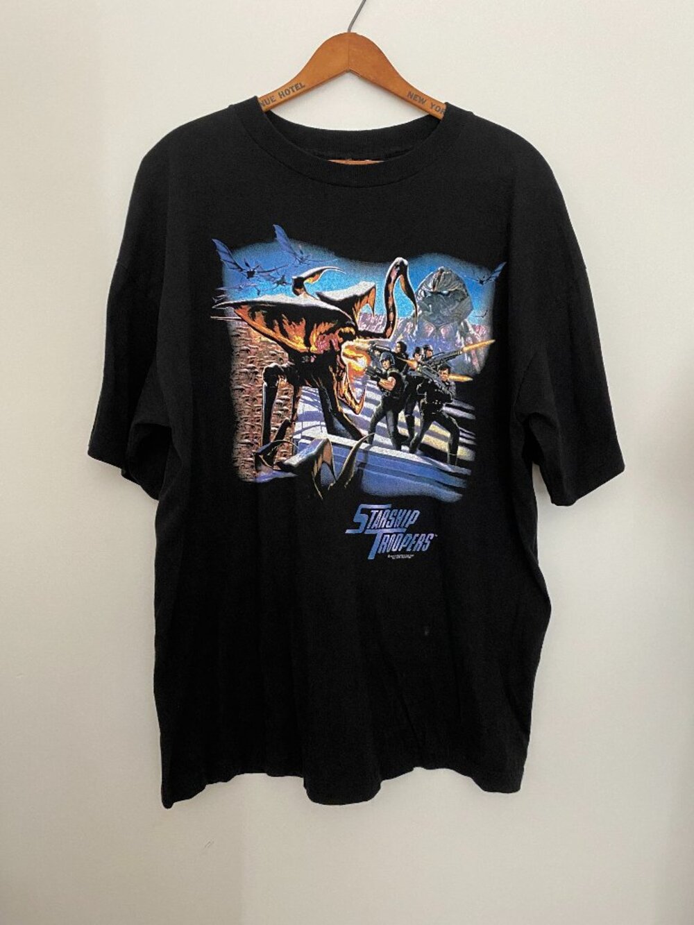 Starship Troopers Vintage 1997 Movie T-Shirt Black Graphic Tee fits L-XL